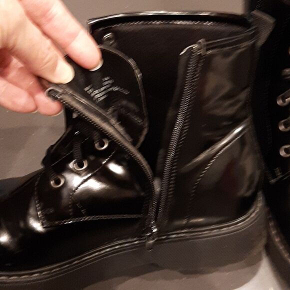 ILIA Black Combat Boots with Ankle Height and Sturdy Sole - Picture 7 of 8